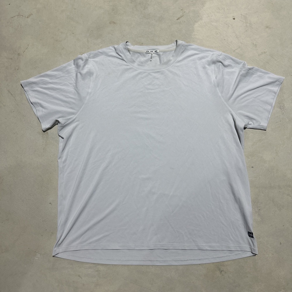 Sun Day Red Grey Performance Tonal Logo T-Shirt Men's SZ 2XL Casual Workout